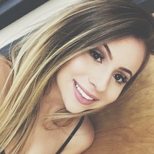 Meet your Posher, Gabrielle